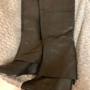 Wedge boots